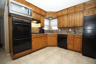 1106 Atlanta Dr, Garland, TX 75041 - Photo 8