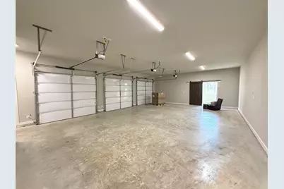 1642 Earhart Drive, Granbury, TX 76049 - Photo 6