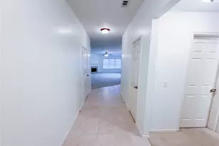 1737 White Feather Ln, Fort Worth, TX 76131 - Photo 4