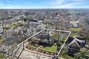 909 W Hunt St, McKinney, TX 75069 - Photo 40