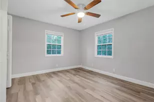 422 Stone St, Mineola, TX 75773 - Photo 12