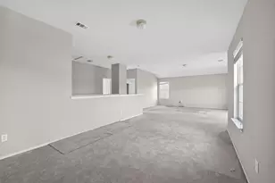 2139 Matagorda Ln, Grand Prairie, TX 75052 - Photo 6