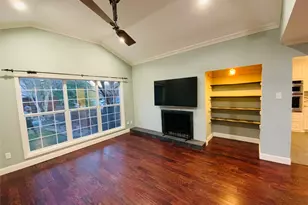 4902 W Mockingbird Ln, Dallas, TX 75209 - Photo 4