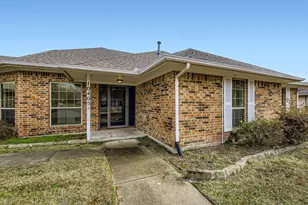 10405 Woodland Dr, Greenville, TX 75402 - Photo 2