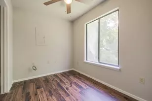 244 W McFarland St, Bells, TX 75414 - Photo 10