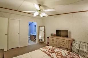 214 Gandy St, Lipan, TX 76462 - Photo 24