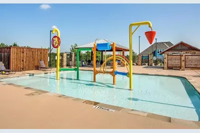 15500 Pioneer Bluff Trail, Fort Worth, TX 76262 - Photo 30