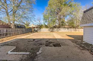 3935 Dawn Dr, Paris, TX 75462 - Photo 28