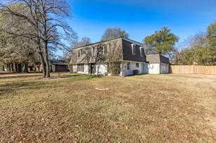 3935 Dawn Dr, Paris, TX 75462 - Photo 32