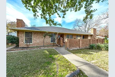 3514 Shady Valley Drive, Pantego, TX 76013 - Photo 2