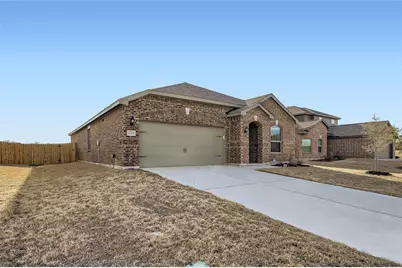 2215 Dahlia Way, Princeton, TX 75407 - Photo 2