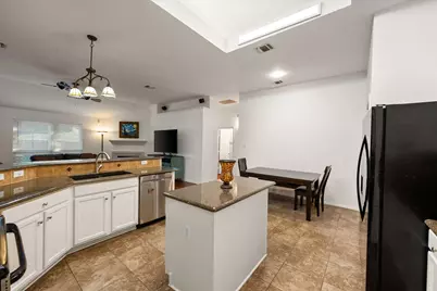 1608 Crestmeadow Lane, Mansfield, TX 76063 - Photo 12