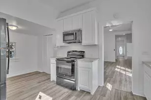 1010 E Main St, Gainesville, TX 76240 - Photo 16