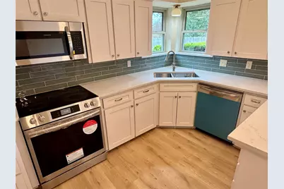 6513 Circleview Drive, North Richland Hills, TX 76180 - Photo 6