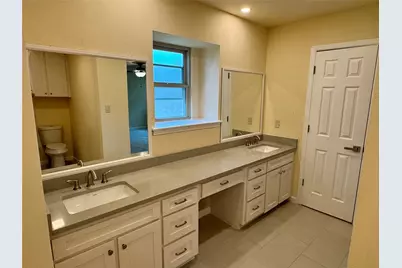 6513 Circleview Drive, North Richland Hills, TX 76180 - Photo 10