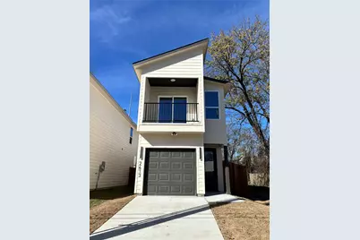 2413 Saint Clair Drive, Dallas, TX 75215 - Photo 2
