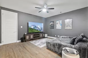 6013 Page St, Frisco, TX 75034 - Photo 10