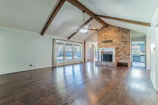 6729 Oliver Dr, North Richland Hills, TX 76180 - Photo 2