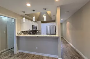 9461 Timberleaf Dr, Dallas, TX 75243 - Photo 12