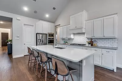 1405 Hackney Drive, Mansfield, TX 76063 - Photo 8