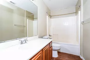 1017 Glencrest Dr, Cedar Hill, TX 75104 - Photo 12