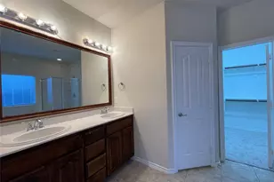 1236 Woodbine Cliff Dr, Fort Worth, TX 76179 - Photo 12