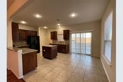 1236 Woodbine Cliff Drive, Fort Worth, TX 76179 - Photo 6