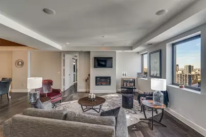 1505 Elm Street #1504, Dallas, TX 75201 - Photo 10