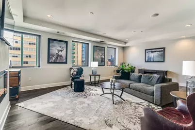 1505 Elm Street #1504, Dallas, TX 75201 - Photo 12