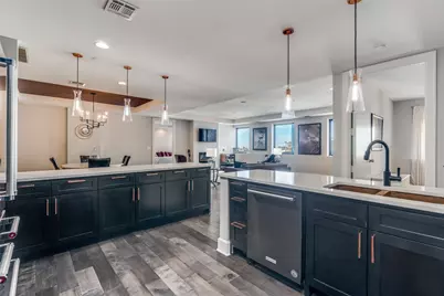 1505 Elm Street #1504, Dallas, TX 75201 - Photo 6