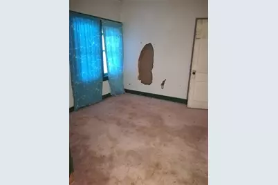 457 W Main Street, Ranger, TX 76470 - Photo 4