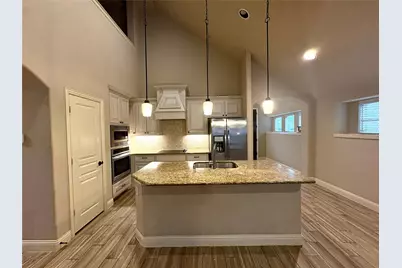 550 Lily Street, Crowley, TX 76036 - Photo 6