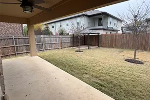 550 Lily St, Crowley, TX 76036 - Photo 18