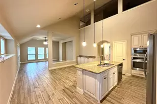 550 Lily St, Crowley, TX 76036 - Photo 10