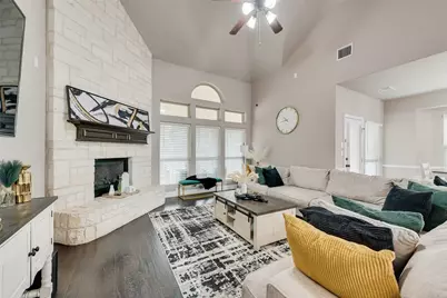 7112 Playa Norte Drive, Grand Prairie, TX 75054 - Photo 20