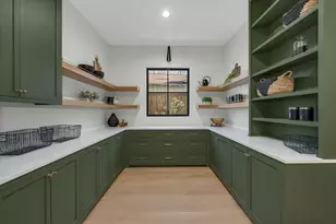 7004 Irongate Ln, Dallas, TX 75214 - Photo 16