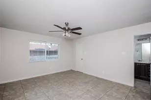 7235 Long Canyon Trail, Dallas, TX 75249 - Photo 10