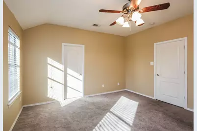 148 Cliff Heights Circle, Dallas, TX 75241 - Photo 14