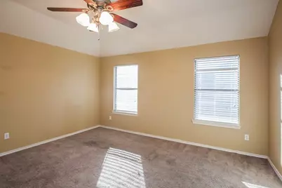 148 Cliff Heights Circle, Dallas, TX 75241 - Photo 12