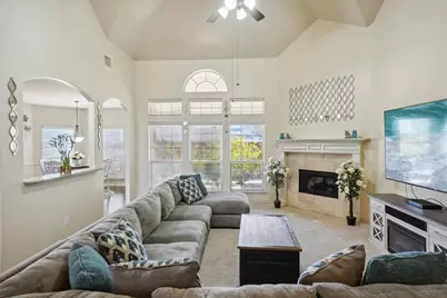 4720 Barn Owl Trail, Grand Prairie, TX 75052 - Photo 12