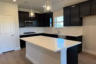 817 Birdie Dr, Little Elm, TX 75068 - Photo 8