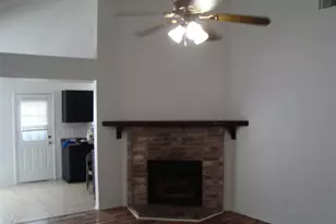 12812 Hilltop Dr, Balch Springs, TX 75180 - Photo 2