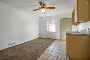 1618 University Dr, Arlington, TX 76013 - Photo 24