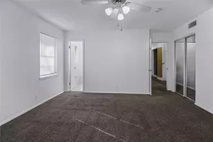 1618 University Dr, Arlington, TX 76013 - Photo 8