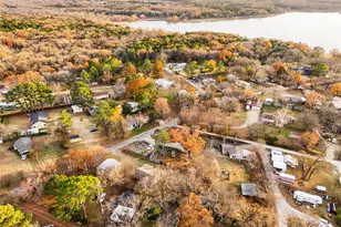 929 Paradise Cove Rd, Pottsboro, TX 75076 - Photo 30