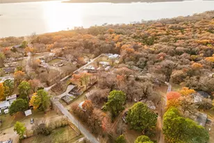 929 Paradise Cove Rd, Pottsboro, TX 75076 - Photo 28