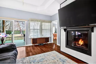 1314 S Grand Avenue, Gainesville, TX 76240 - Photo 8