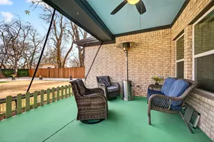 1314 S Grand Ave, Gainesville, TX 76240 - Photo 28