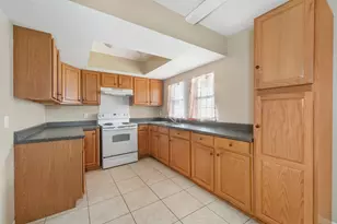 145 Price Dr, Lewisville, TX 75067 - Photo 10