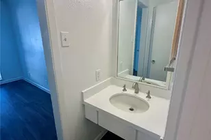 928 S Weatherred Dr, Richardson, TX 75080 - Photo 6